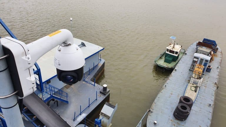 Terreinbeveiliging groot buitenterrein aan het water